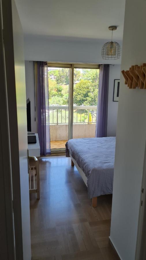 2P Entierement Climatise I Bien Insonorise I Wifi I A 300 M De La Mer I Restaurants Commerces Et Transports A 5Mn A Pied I Ideal 2 Personnes I Possibilite 4 Avec Canape Lit De Qualite I Tres Belle Douche Cagnes-sur-Mer Exterior foto